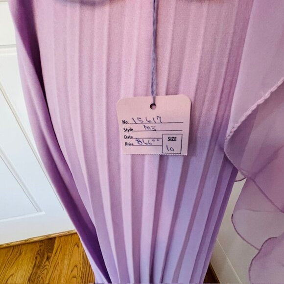 Vintage 1970's NOS Pleated Butterfly Batwing Cape Maxi Dress Lavender Small - Picture 6 of 10